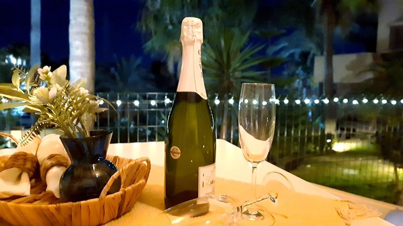 Garden Suite Beach & Relax Sitio de Calahonda Exteriör bild